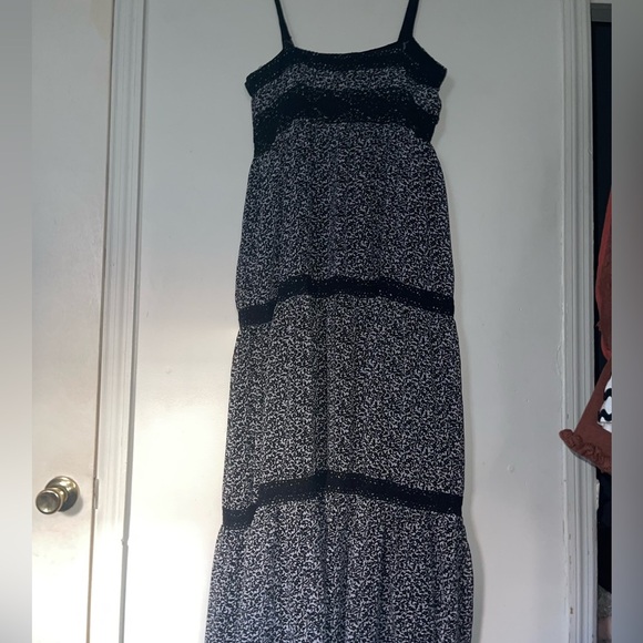 NWOT Michael Kors Strappy Tiered Maxi Dress - Picture 4 of 11